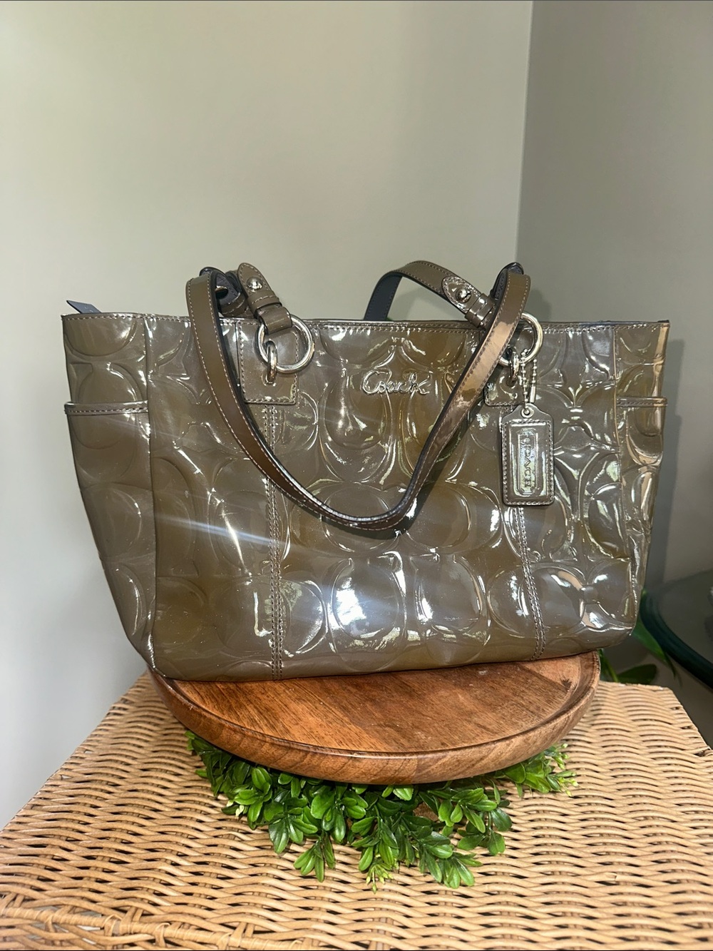Coach Green Signature Patent Leather Tote shoulder Bag Embossed C
